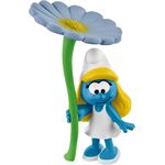 Schlumpfine mit Blume