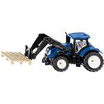 New Holland mit Palettengabel und Palett