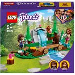 Friends Wasserfall im Wald