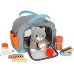 Katze mit Tasche und Pflege-Set