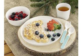 reer Growing Kindergeschirr-Set 'WildLife' 1 Teller, 1 Schale, 1 Becher, 1 Löffel, 1 Gabel
