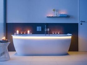 Duravit LED-Weißlicht DARLING NEW unter dem Wannenrand