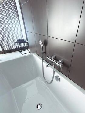 Duravit Badewanne VERO AIR 180x80 Ecke rechts 2 Rückenschrägen weiß