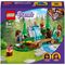 Friends Wasserfall im Wald